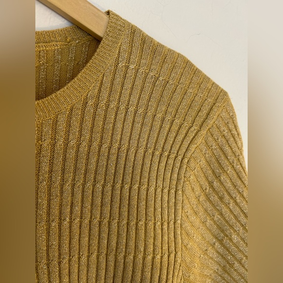 ⚜️VINTAGE Alfred Dunner Gold Cable Knit SS Top - Picture 3 of 4